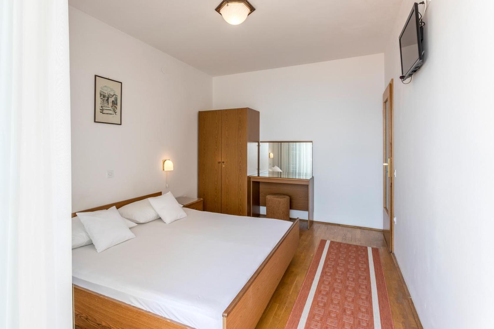 Apartments With A Parking Space Baska Voda, Makarska - 301 Стая снимка