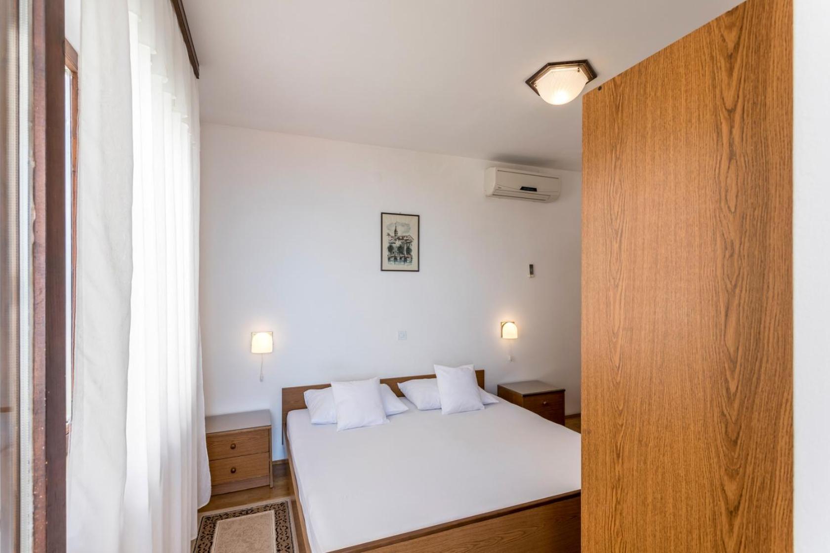 Apartments With A Parking Space Baska Voda, Makarska - 301 Стая снимка