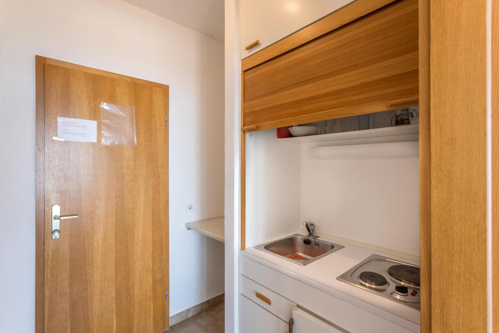 Apartments With A Parking Space Baska Voda, Makarska - 301 Стая снимка